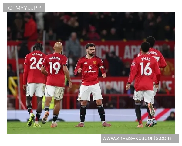 米体:罗马正式就齐尔克泽商洽,曼联要3500万欧强制买断条款 米体:罗马正式就齐尔克泽商洽,曼联要3500万欧强制买断条款